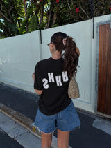 Camiseta SHKR negra